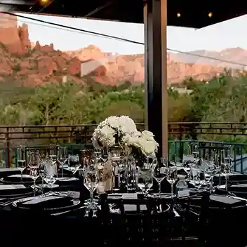 The-View-at-Creekside-dining-smaller